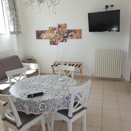 Casa Trilli Appartement Grottammare Buitenkant foto